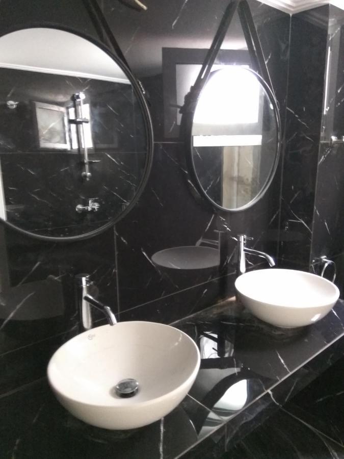 Nafpaktos Beach Luxury Suites Extérieur photo