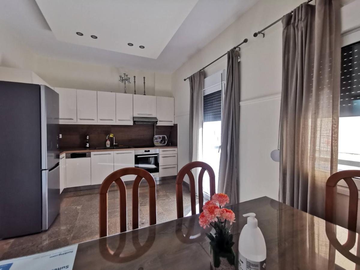 Nafpaktos Beach Luxury Suites Extérieur photo