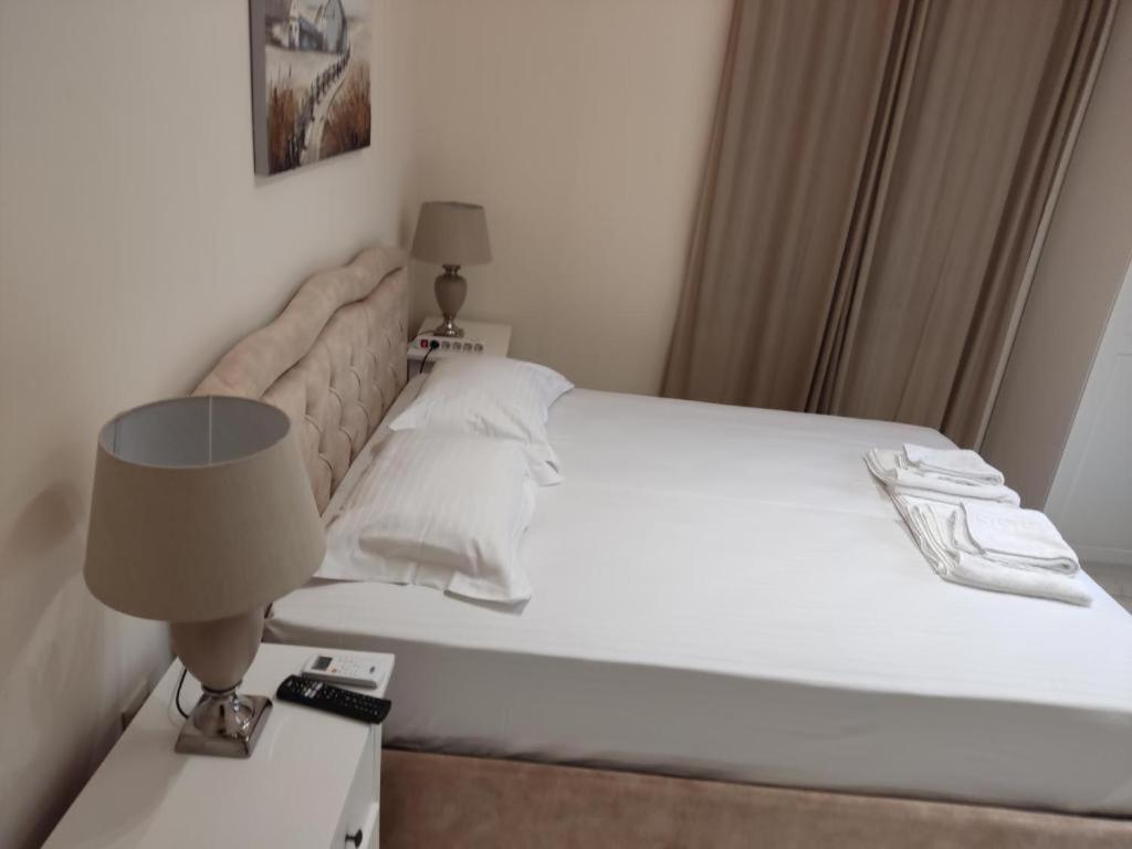 Nafpaktos Beach Luxury Suites Extérieur photo