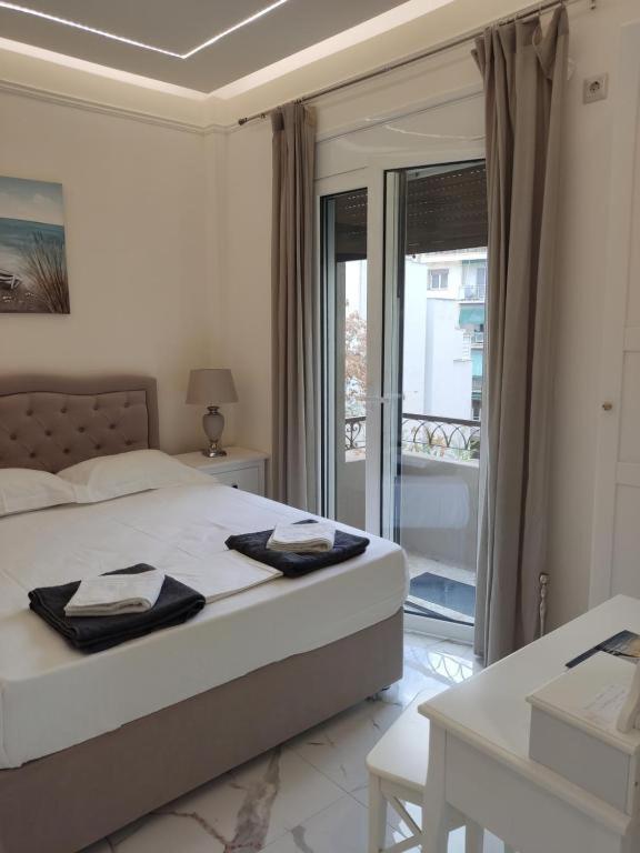 Nafpaktos Beach Luxury Suites Extérieur photo