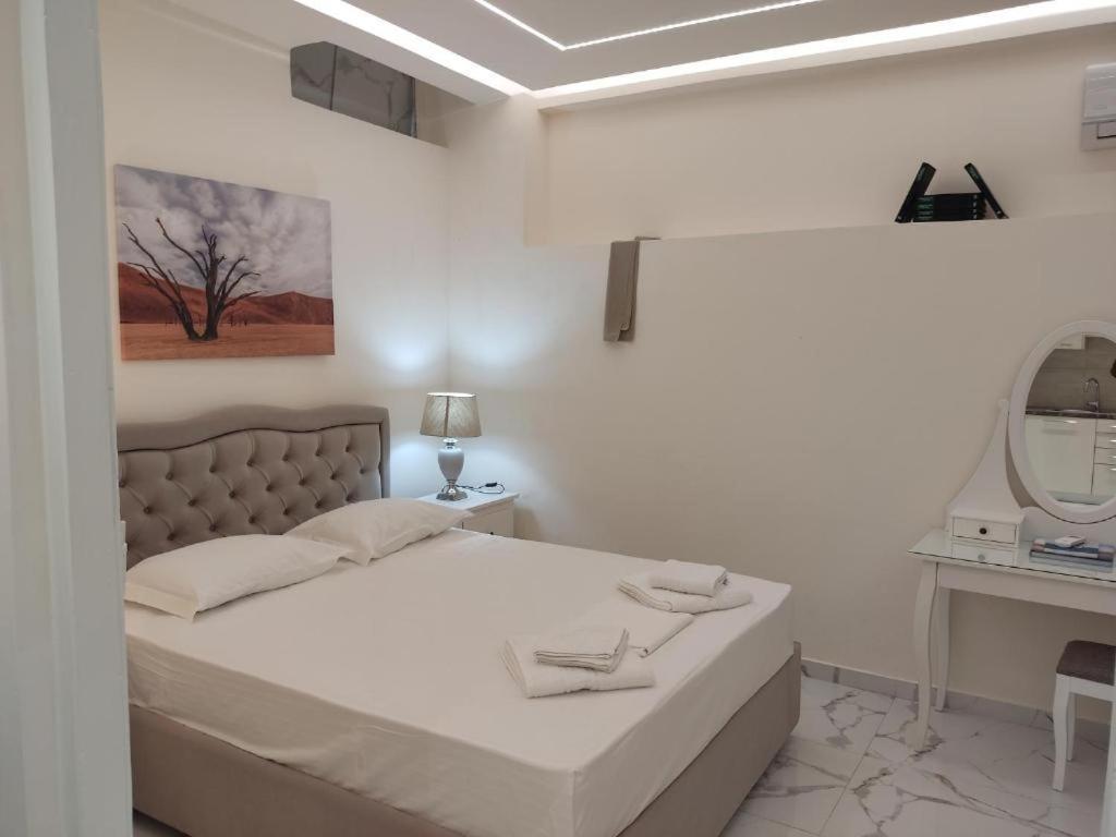 Nafpaktos Beach Luxury Suites Extérieur photo